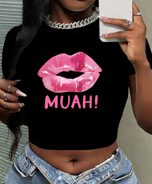 Mush Lips Print Cropped Tee